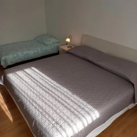 Apartment Andela